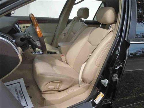 Cadillac SRX 2007 photo 4