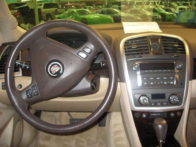 Cadillac SRX 2007 photo 3