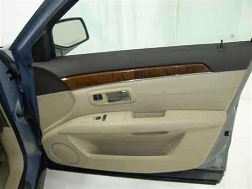 Cadillac SRX 2007 photo 4