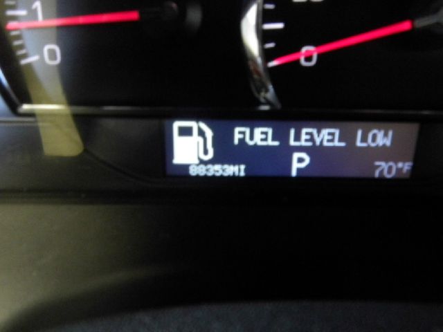 Cadillac SRX 2007 photo 2