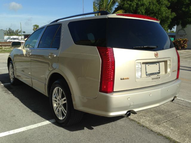 Cadillac SRX 2007 photo 32