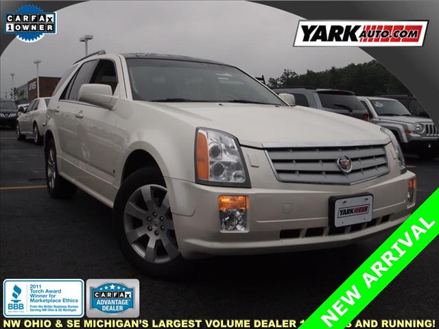 Cadillac SRX 2007 photo 1