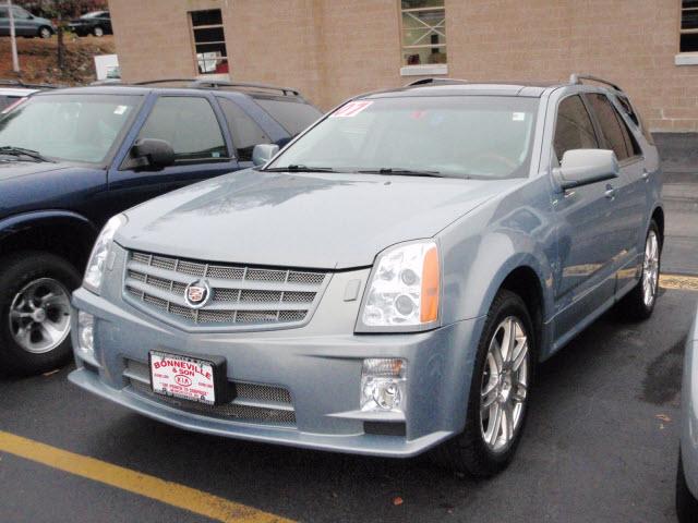 Cadillac SRX Coupe Sport Utility