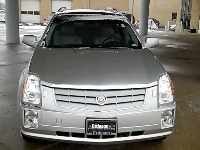 Cadillac SRX 2007 photo 1