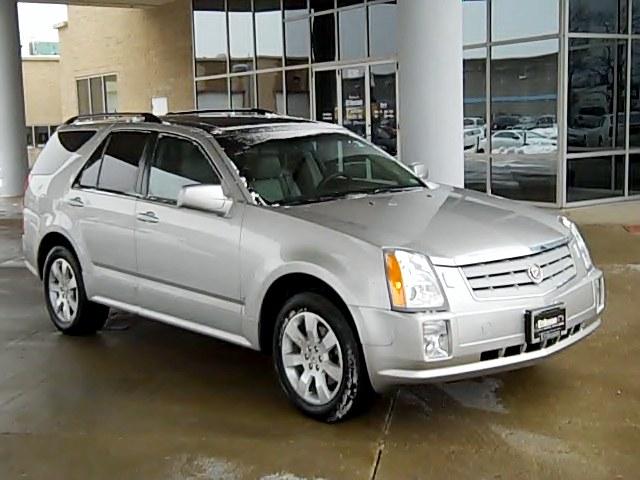 Cadillac SRX 2007 photo 2