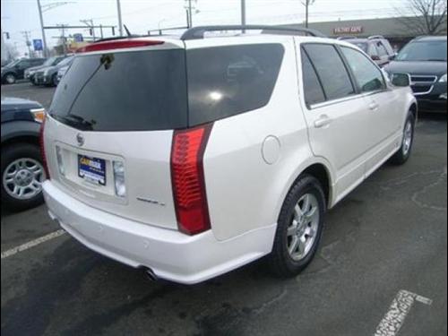 Cadillac SRX 2007 photo 1