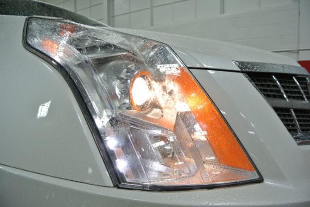 Cadillac SRX 2010 photo 3