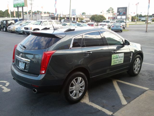 Cadillac SRX 2010 photo 4