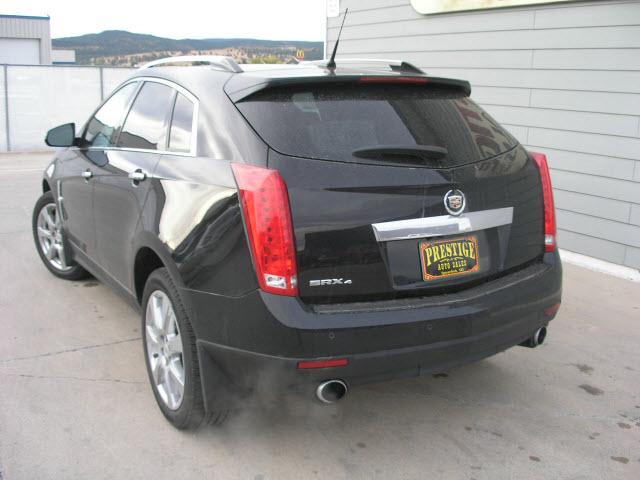 Cadillac SRX 2010 photo 4