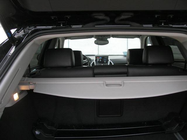 Cadillac SRX 2010 photo 5