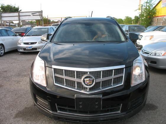 Cadillac SRX 2010 photo 1