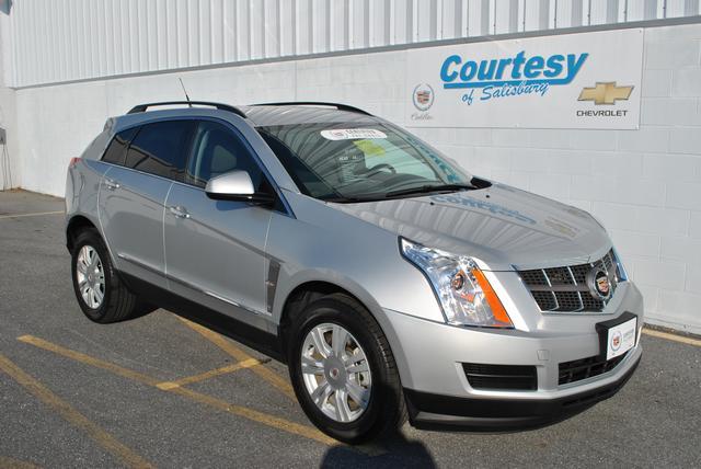 Cadillac SRX Base Sport Utility