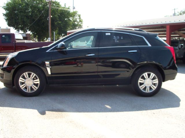 Cadillac SRX 2010 photo 1