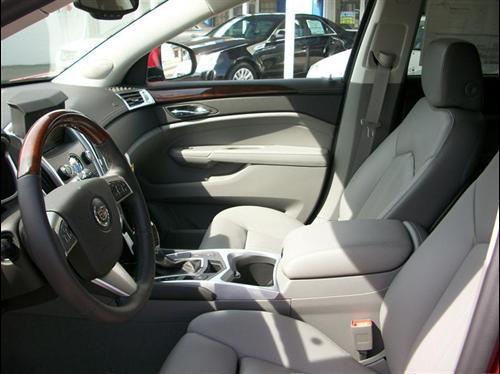 Cadillac SRX SE V6 LTHR Other