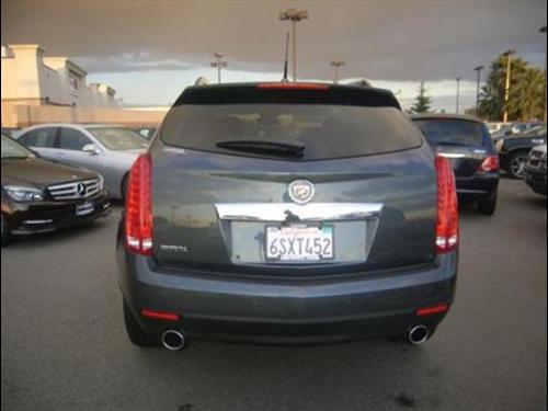 Cadillac SRX 2011 photo 5