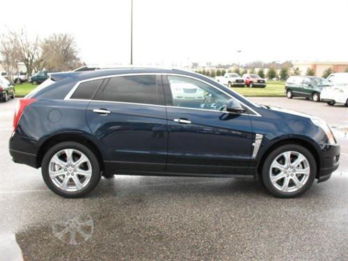 Cadillac SRX 2011 photo 2