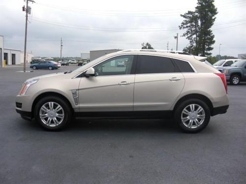 Cadillac SRX 2011 photo 1