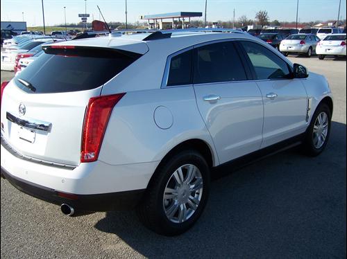 Cadillac SRX 2011 photo 4