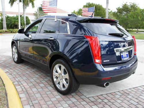 Cadillac SRX 2011 photo 4