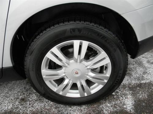 Cadillac SRX 2011 photo 1