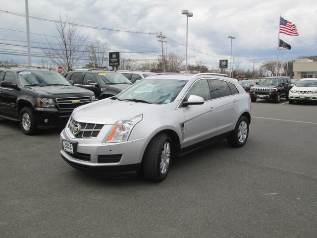 Cadillac SRX 2011 photo 1