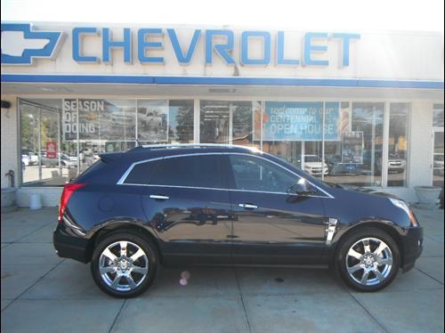 Cadillac SRX 2011 photo 1