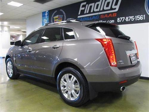 Cadillac SRX 2011 photo 2
