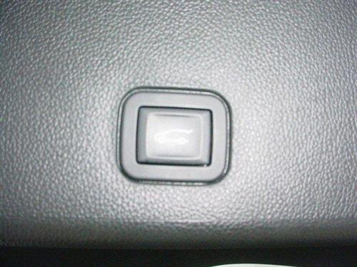 Cadillac SRX 2011 photo 3