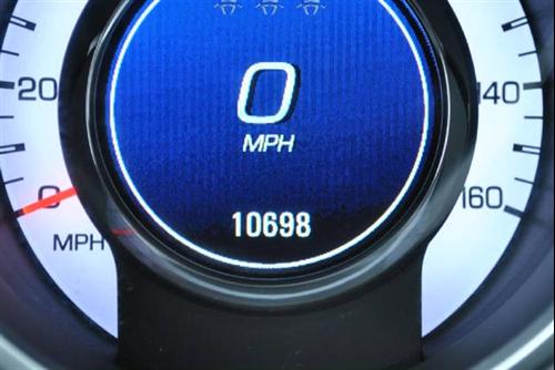 Cadillac SRX 2011 photo 2