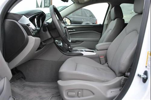 Cadillac SRX 2011 photo 3