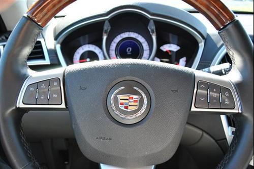 Cadillac SRX 2011 photo 3