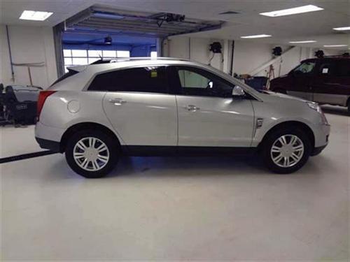 Cadillac SRX 2011 photo 2