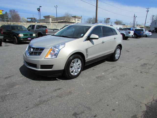 Cadillac SRX 2011 photo 1