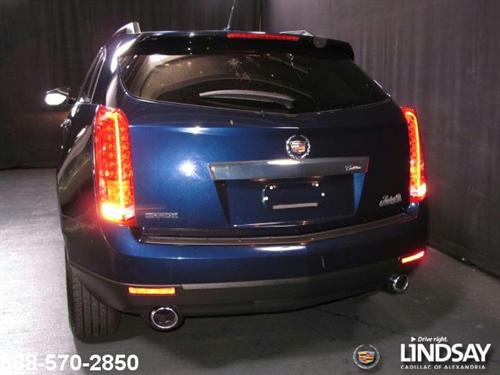Cadillac SRX 2011 photo 3