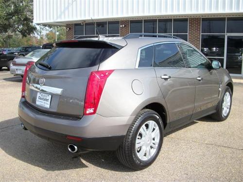 Cadillac SRX 2011 photo 2