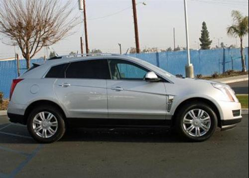 Cadillac SRX 2011 photo 1