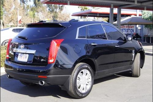 Cadillac SRX 2011 photo 1