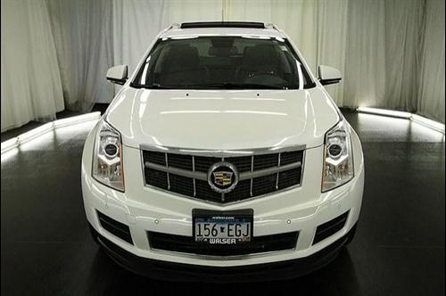 Cadillac SRX 2011 photo 1