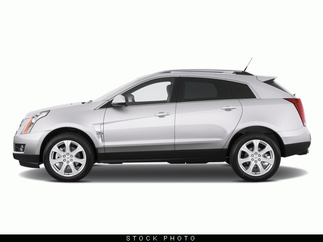 Cadillac SRX 2011 photo 2