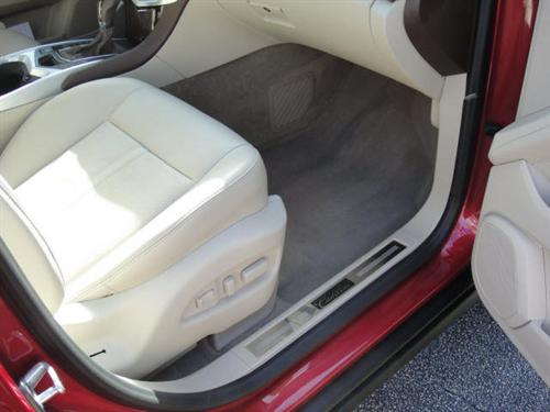 Cadillac SRX 2011 photo 3