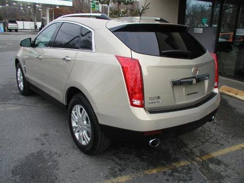 Cadillac SRX 2011 photo 1