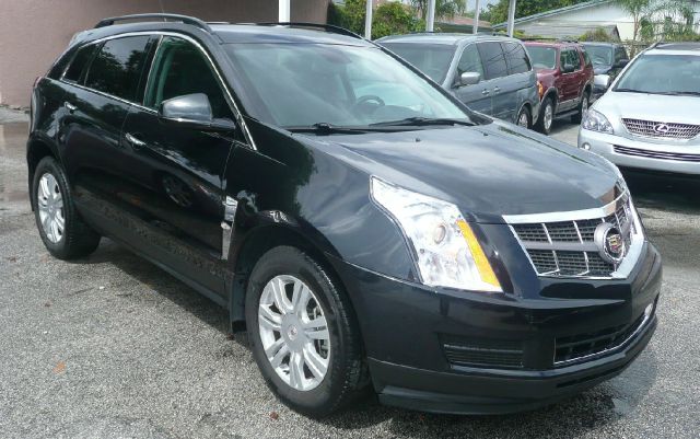 Cadillac SRX 2011 photo 1