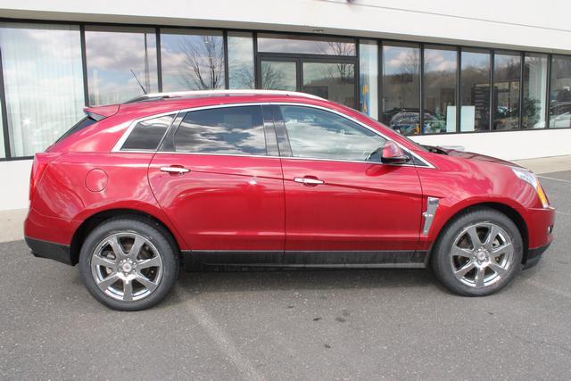 Cadillac SRX 2011 photo 4