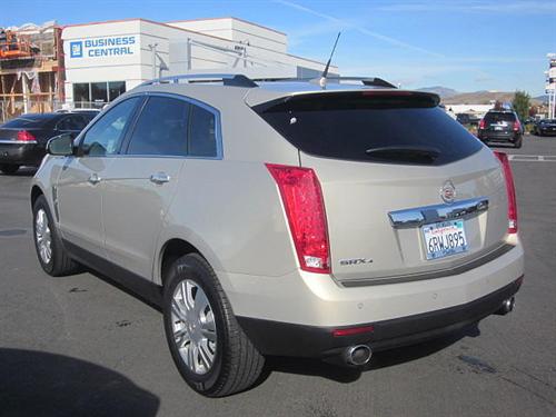 Cadillac SRX 2011 photo 1