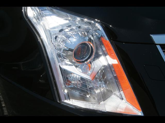 Cadillac SRX 2011 photo 4