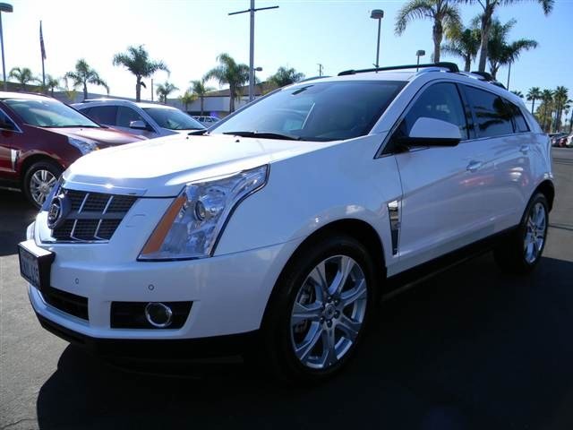 Cadillac SRX 2011 photo 4