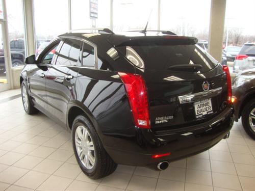 Cadillac SRX 2011 photo 3