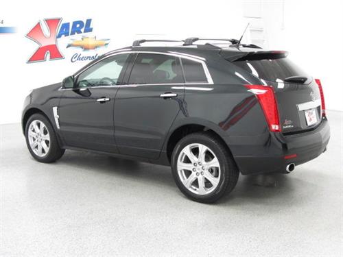 Cadillac SRX 2011 photo 2