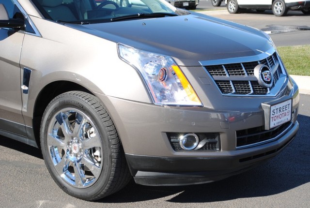 Cadillac SRX 2011 photo 4