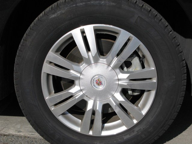 Cadillac SRX 2011 photo 3